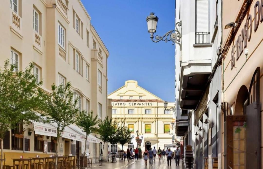Magnifico Apartment Malaga Bagian luar foto